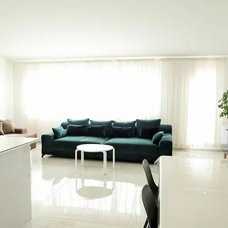 Lux House Olga * Ruma