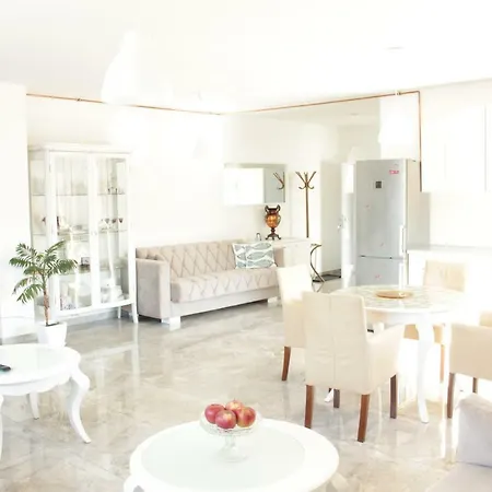 Lux House Olga * Ruma