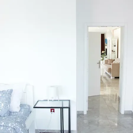 Lux House Olga Apartment
