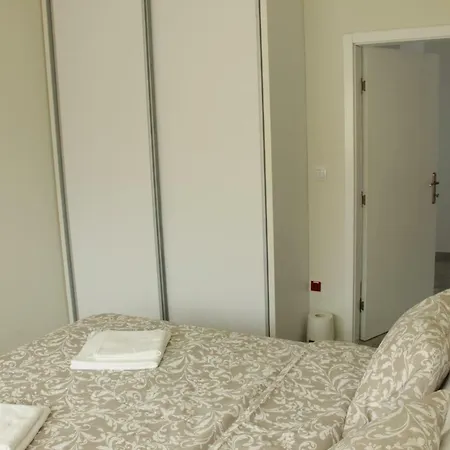 Lux House Olga Apartment